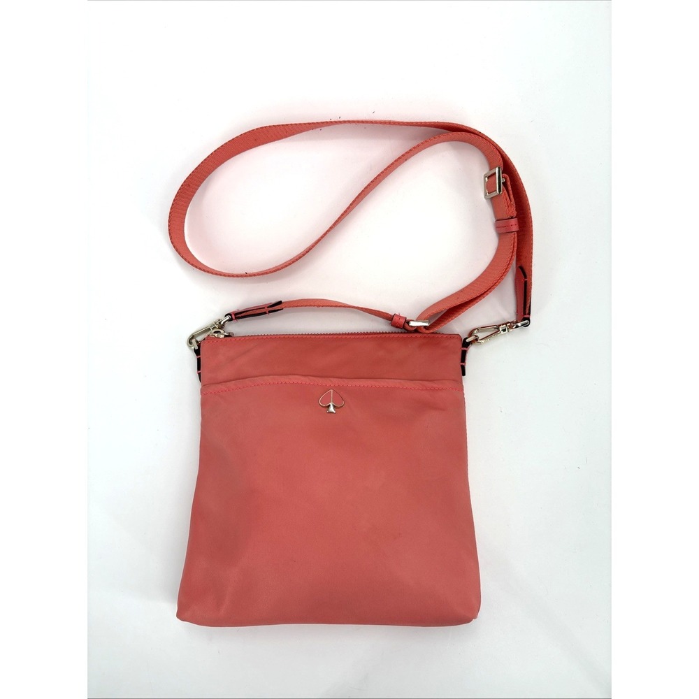 Kate Spade Taylor Small Swing Pack Crossbody in Lychee